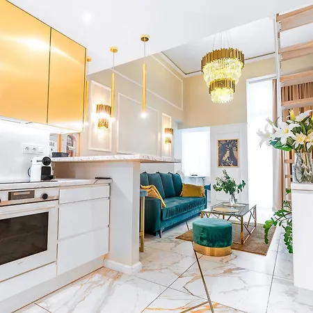 Chanel Jana Pawla Wrocław